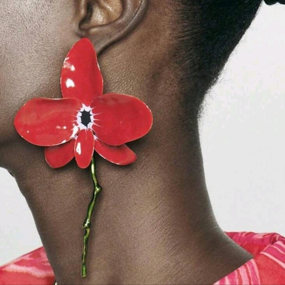 NEW! ZARA Stunning Huge Red Floral Statement Gold Post Earrings